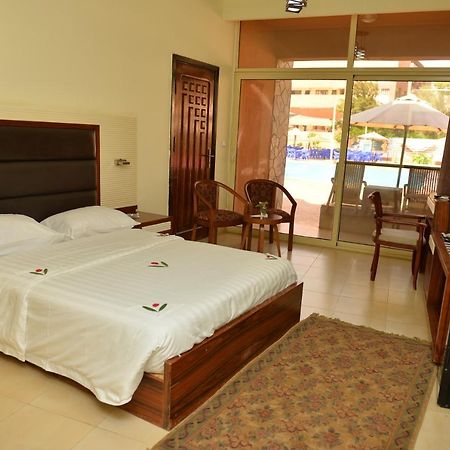 Jewel Inn Beni Suef ภายนอก รูปภาพ
